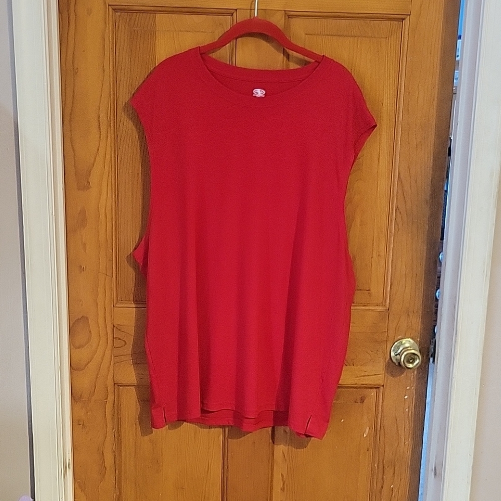 Red Sleeveless Top